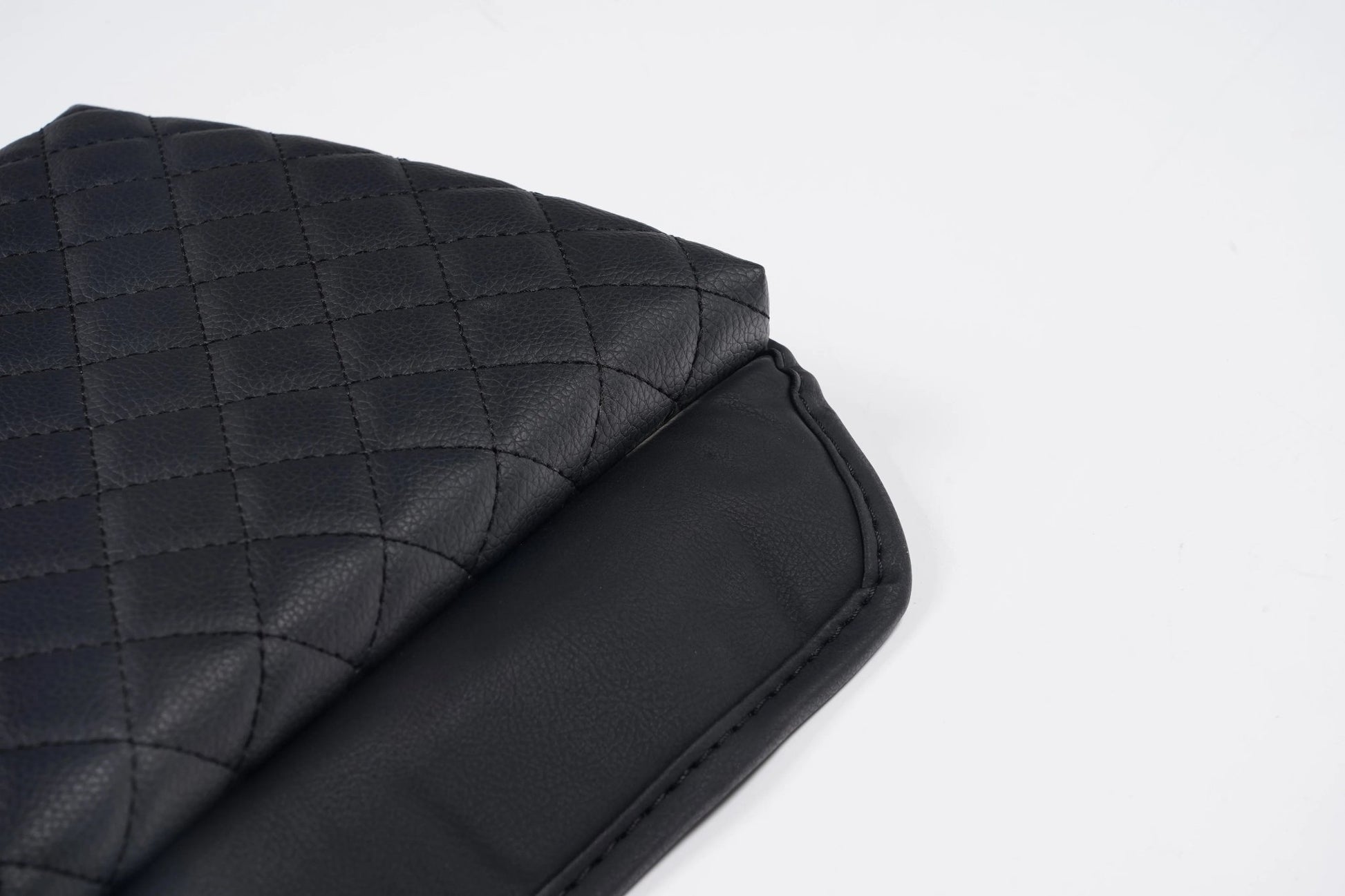 Tesla Model 3 Highland (2024+) Armrest Protector - Tes Accessories