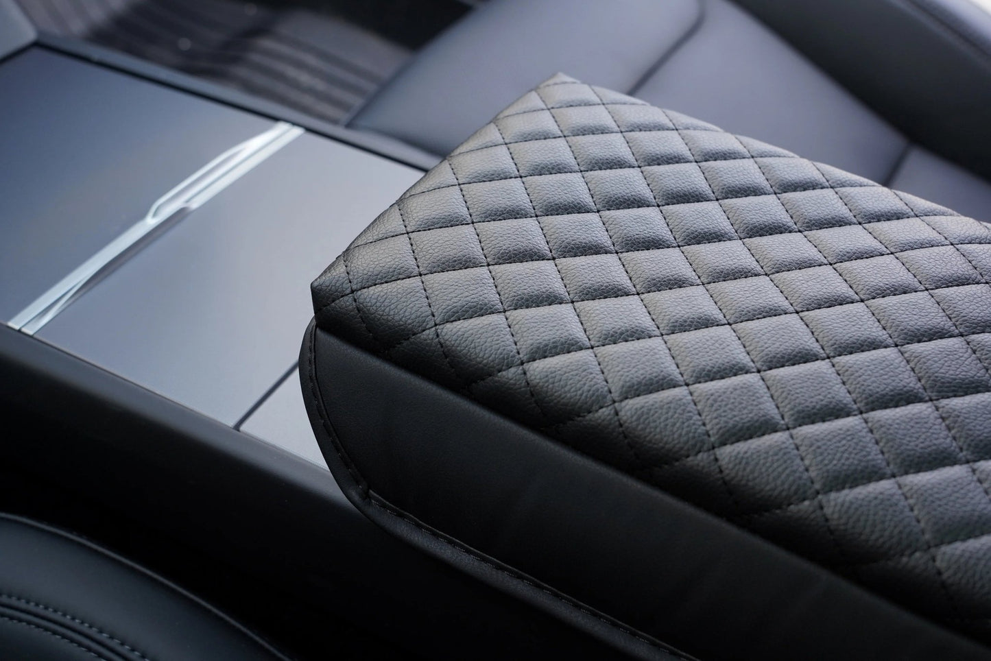 Tesla Model 3 Highland (2024+) Armrest Protector - Tes Accessories